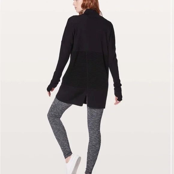 Lululemon Sit In Lotus Wrap II - Picture 2 of 7